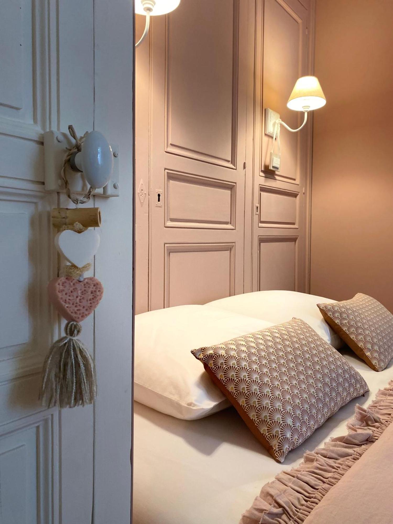 Bed and Breakfast Coeur De Calignac Habitación foto